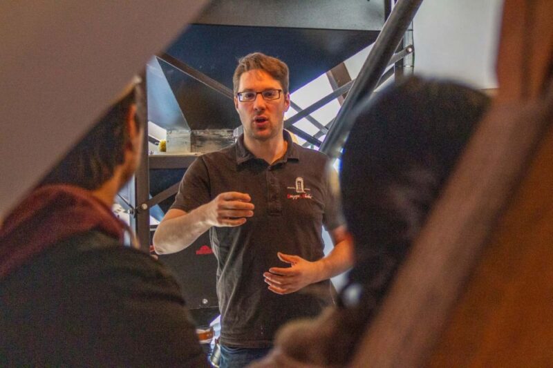 Bruges: History, Chocolate and Beer Walking Tour - Accessibility and Meeting Point