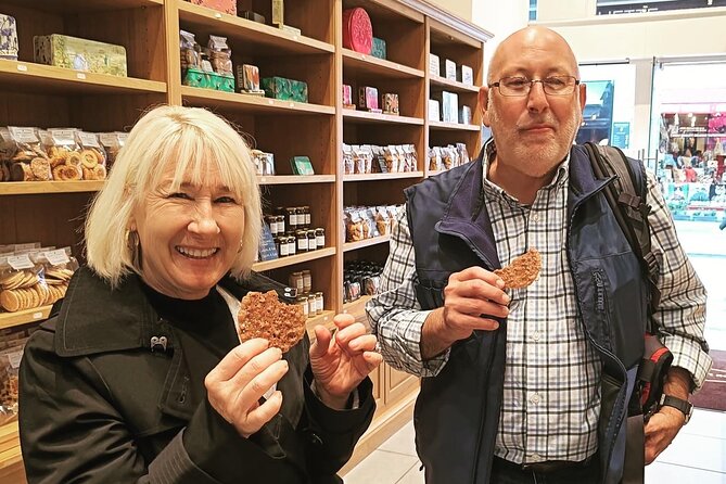 Bruges Private Chocolate Tour With Local Guide - Inclusions and Accessibility
