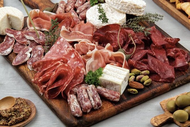 Bruges Private Culinary Tour With 8 Tastings - Local Markets and Vendors