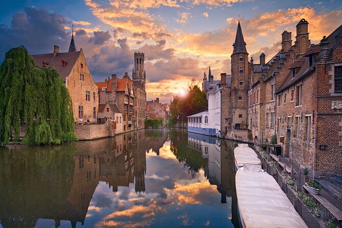 Bruges Private Highlights Tour With Local Guide - Personalized Local Insights