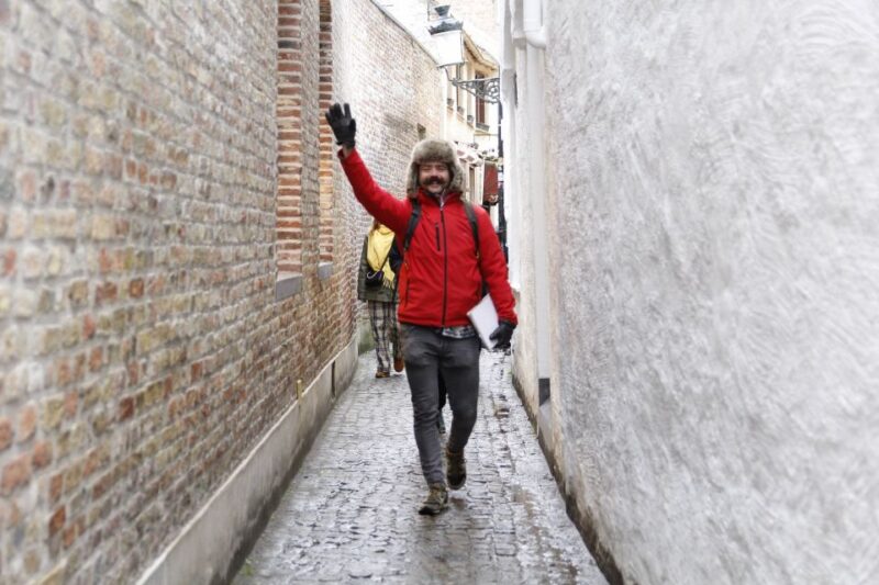 Bruges: Private Interactive Trivia City Tour - Historical Insights