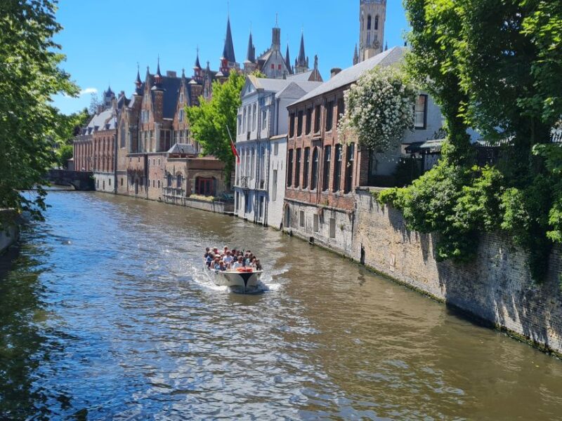 Bruges Through the Eyes of a Local, Small Private Group - Experience and Features