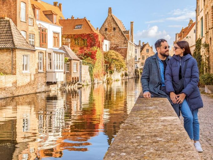 Bruges : Your Private 30min. Photoshoot in the Medieval City - Meeting Point