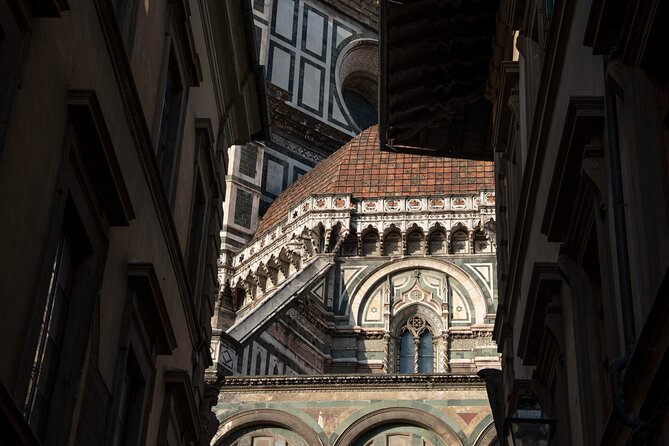 Brunelleschis Dome Climb VIP Guided Tour - Exploring the Domes History