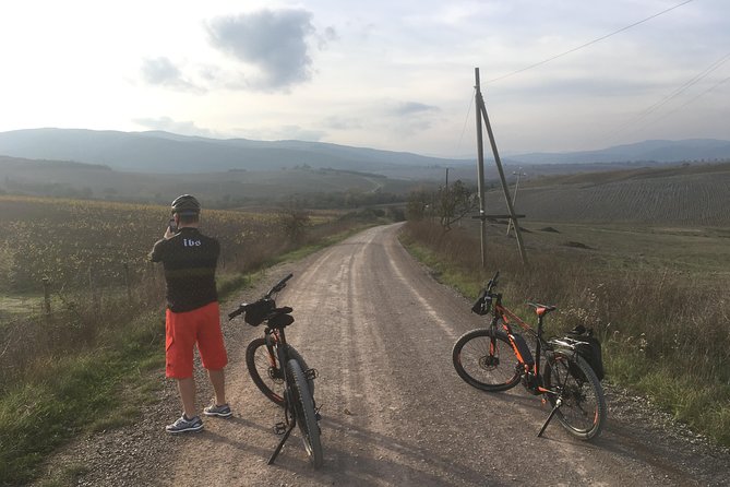 Brunello E-Bike Tour - Wine Tasting Experience