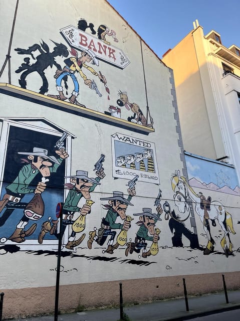 Brussels: 2 Hours Private Walking Tour of the Comics Walls - Participant Information