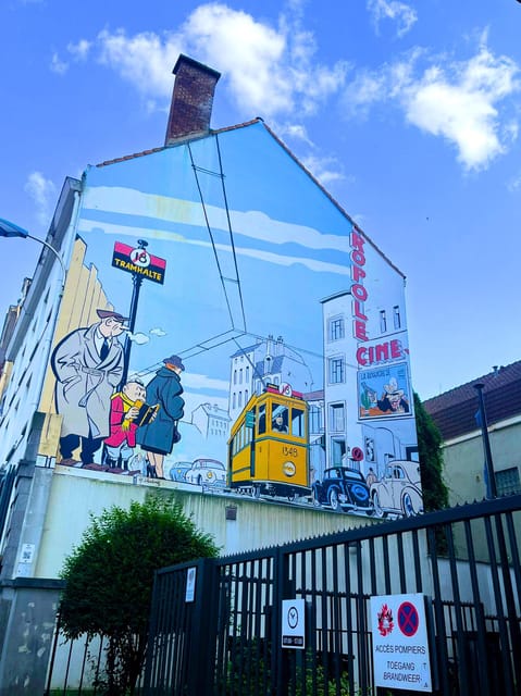 Brussels: 2 Hours Private Walking Tour of the Comics Walls - Significance of Brussels as Comics Capital