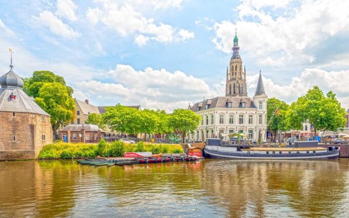 Brussels Airport: Bus Transfer From/To Breda Netherlands - Cancellation and Refund Policy