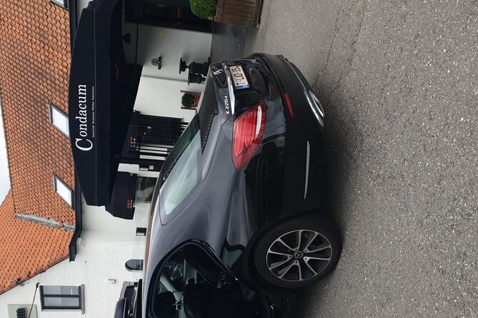 Brussels Airport Transfer <-> Tomorrowland Boom (1 to 8 Places) - Meeting and Pickup