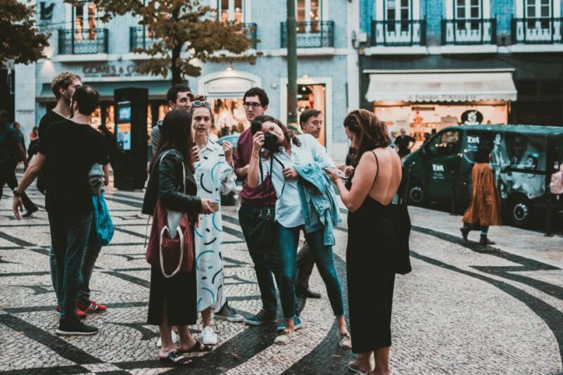 Brussels : Bachelorette Party Outdoor Smartphone Game - Key Points