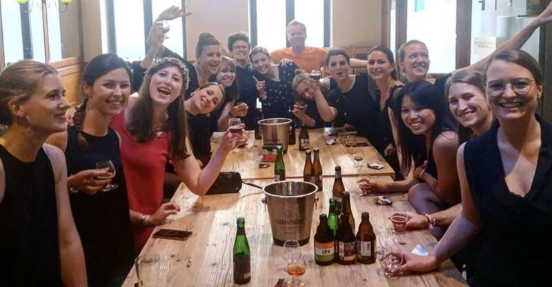 Brussels: Belgian Beer Tasting and Course at a Private Bar - Key Points