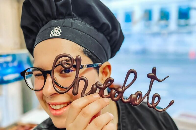 Brussels: Belgian Chocolate Making Workshop With Tastings - Participant Requirements