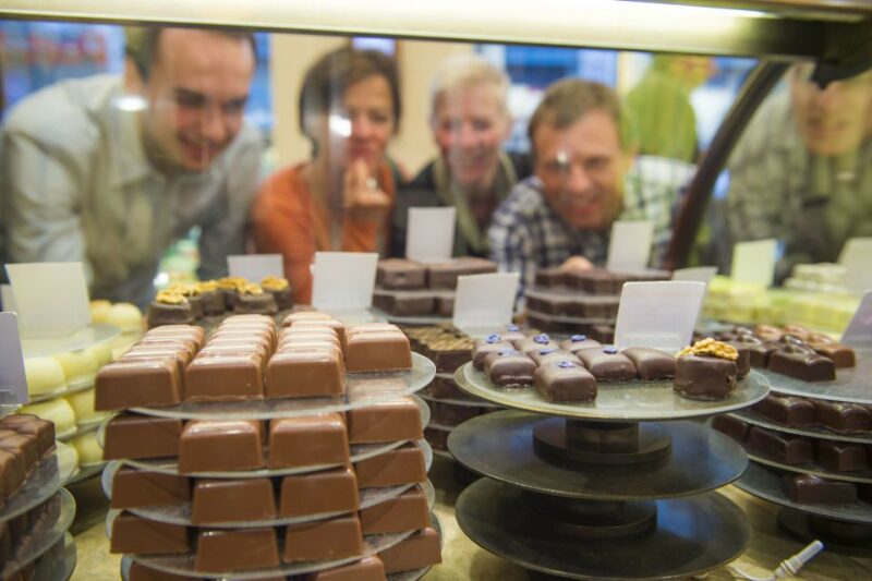 Brussels: Belgian Chocolate Tasting Tour - Inclusions