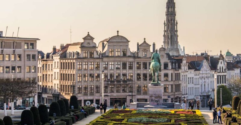 Brussels : Birthday Mission Outdoor City Game - Celebration and Exploration Experience
