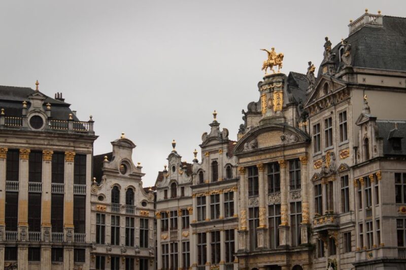 Brussels: City Exploration Game and Tour - Interactive Escape Game