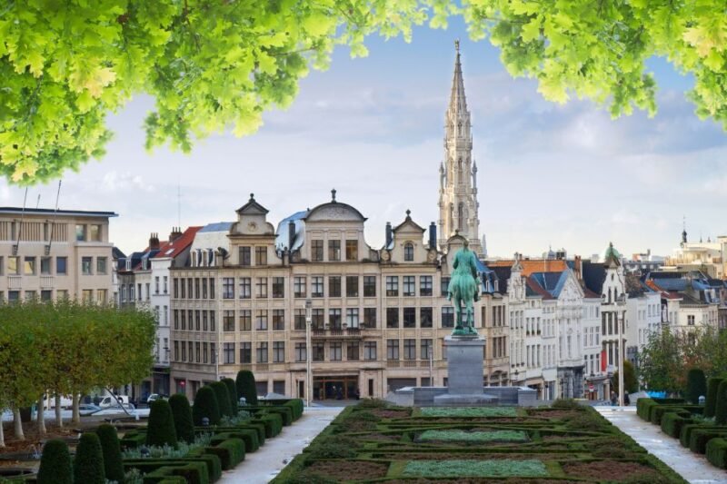 Brussels: City Exploration Game and Tour - Booking and Payment