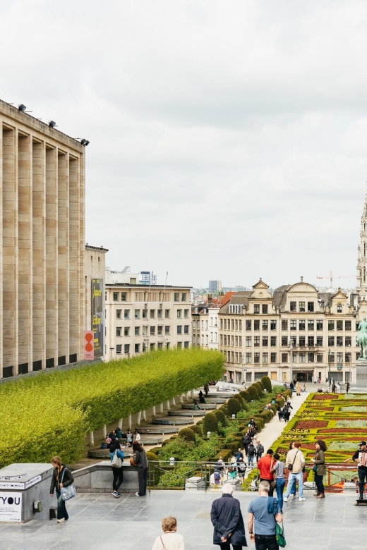 Brussels: City Highlights Walking Tour and Food Tasting - Key Points