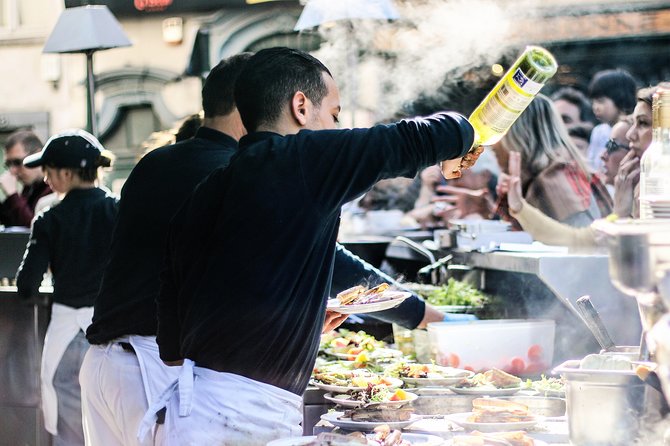 Brussels Discovery Tour: Belgian Food, Chocolate, Waffles, Beer, Sightseeing - Sightseeing Highlights