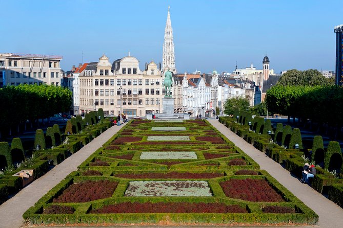Brussels Discovery Tour: Belgian Food, Chocolate, Waffles, Beer, Sightseeing - Chocolate Tastings