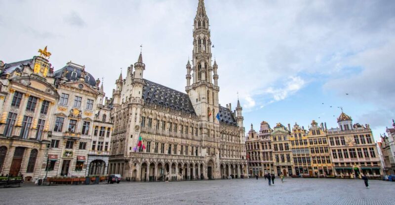Brussels: Express Walk With a Local in 60 Minutes - Recap