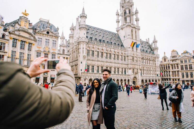 Brussels: Highlights & Hidden Gems Private Walking Tour - Accessibility and Logistics