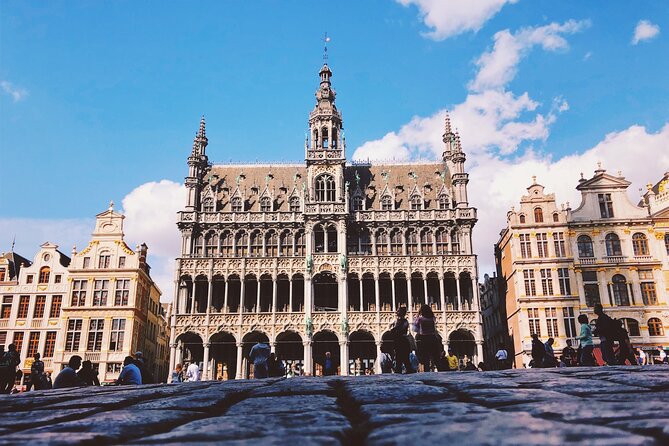 Brussels Highlights Walking and Bus Tour W/ Waffle - Itinerary Highlights