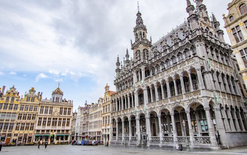 Brussels: Private Architecture Tour With a Local Expert - Important Information