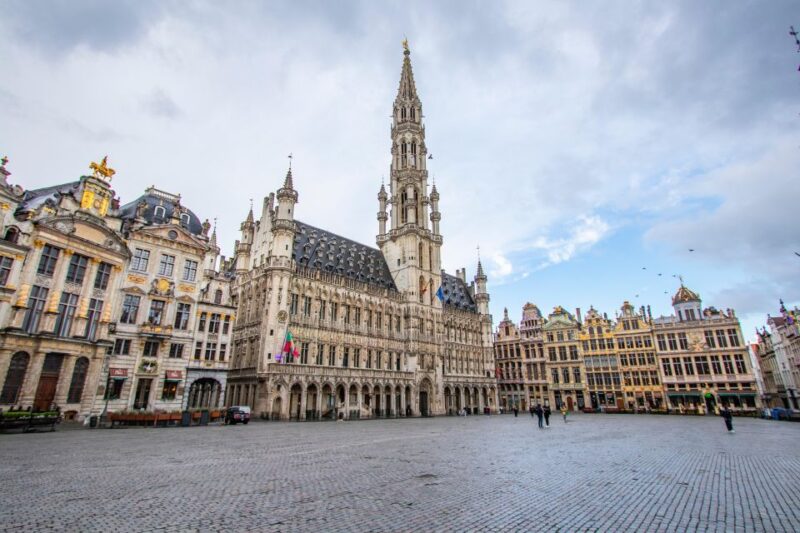 Brussels: Private Exclusive History Tour With a Local Expert - Key Points