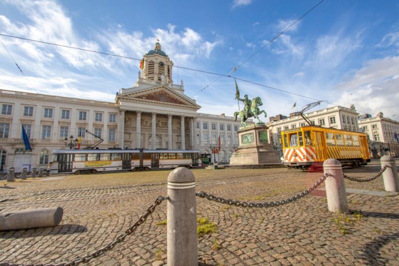 Brussels: Private Exclusive History Tour With a Local Expert - Experience Highlights
