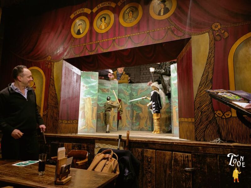 Brussels: Private Tour of Theatre Toone With Snacks and Beer - Important Information
