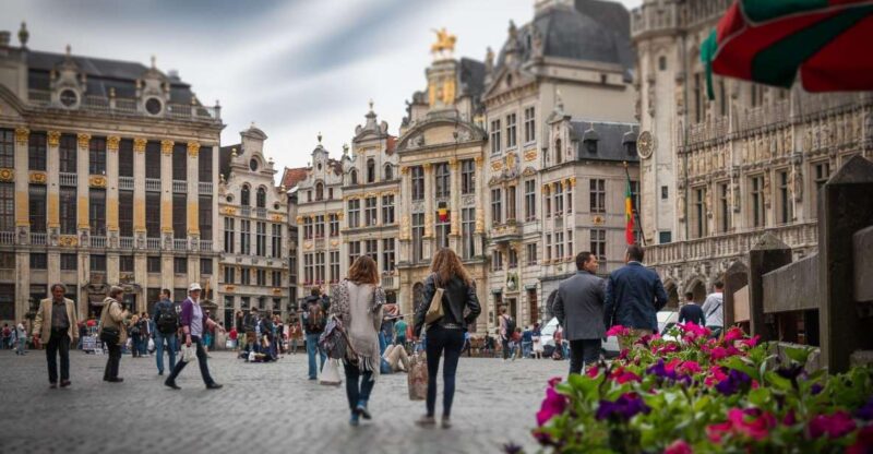 Brussels: Private Walking Tour - Cultural and Historical Significance