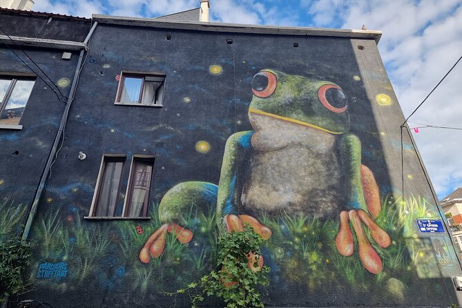 Brussels Through Its Comics Murals - Accessibility and Logistics