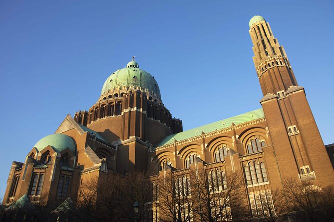 Brussels Tootbus Golden Hour Sightseeing Tour - Instagrammable Spots During Golden Hour