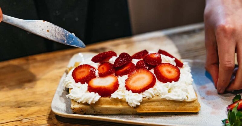Brussels: Waffle Making Workshop - Included Amenities