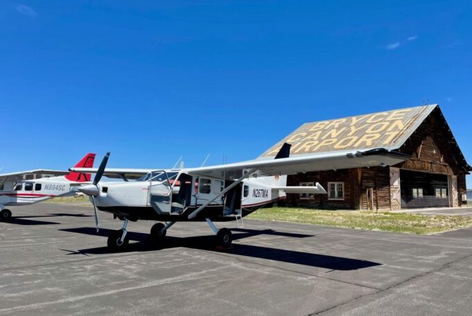 Bryce Canyon & Capitol Reef National Park: Airplane Tour - Payment and Booking