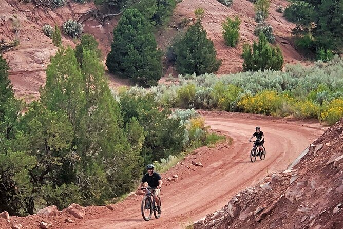 Bryce Canyon Day Tour With Zion & Optional Hike or Bike Add-Ons - Hiking Adventure