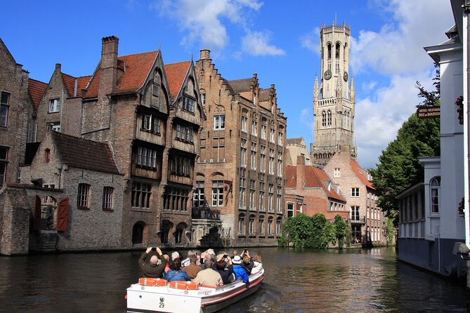 BRYGGJA ROMANTICA - 3 Hour Romantic Tour in Bruges - Exploring Bruges Canals