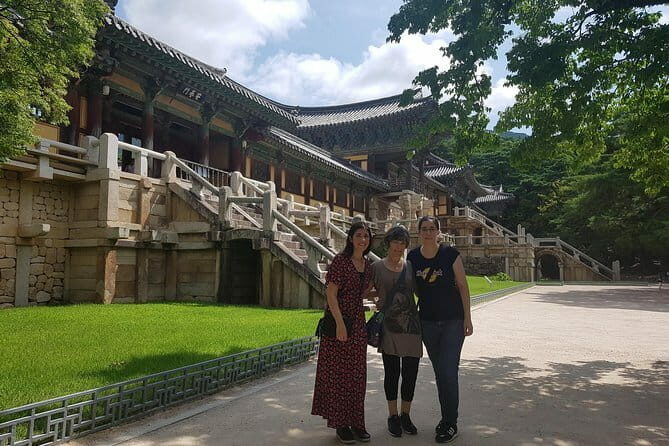 BTS Landmarks Private Car Tour in Busan with a Licensed Guide - Real Feedback from Participants