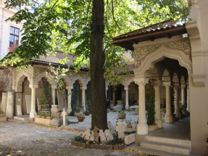 Bucharest: 2-Hour City Highlights Bike Tour - Customer Reviews