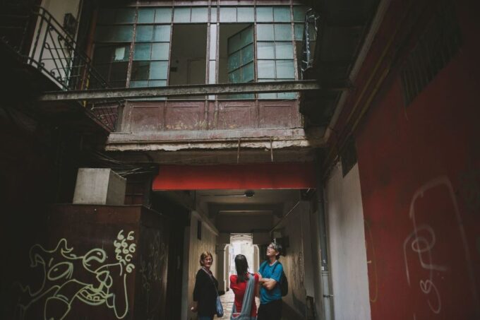 Bucharest: 3-Hour Dark History Tour With a Local - Traditional Street Snack Inclusion