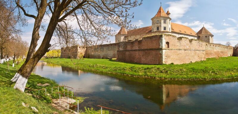 Bucharest: 4-Day Medieval Transylvania Tour - Included Services