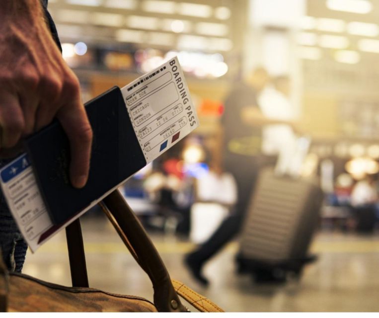 Bucharest: Airport Transfer - Driver and Vehicle