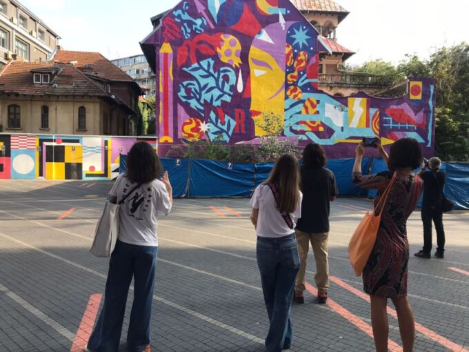 Bucharest: Alternative Sightseeing 2.5-3h-Hour Guided Tour - Exploring Street Art