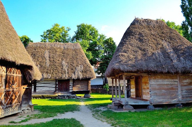 Bucharest City Tour: Private Guided Experience - Group Size Options