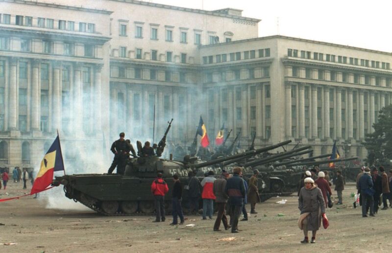 Bucharest: Communism and History Guided City Walking Tour - Highlights of the Itinerary