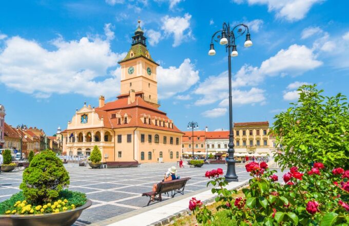 Bucharest: Dracula Castle, Peles Castle & Brasov Guided Tour - Cancellation Policy