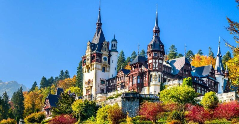 Bucharest: Draculas Castle, Peles Castle and Brasov Rountrip - Visiting Peles Castle
