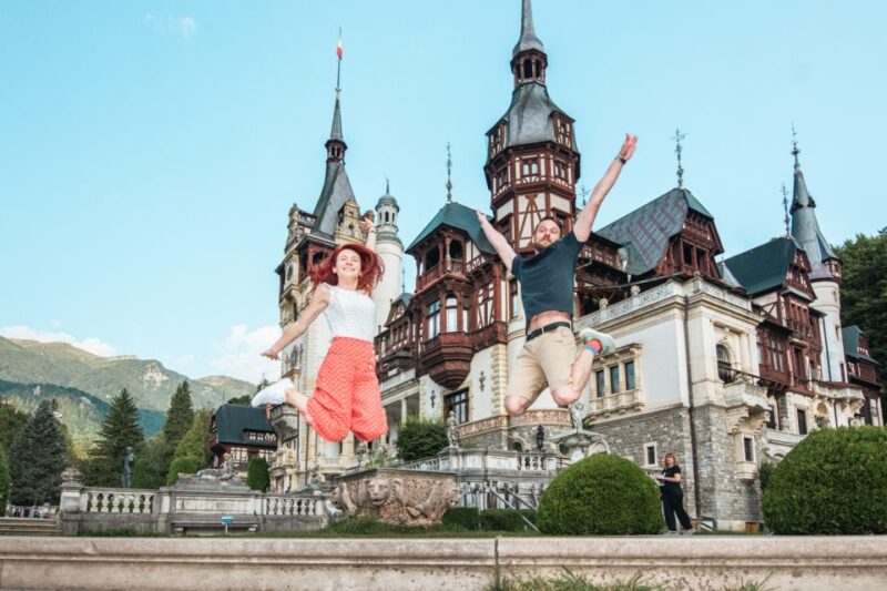 Bucharest: Dracula's Castle, Peleș Castle & Brașov Day Trip - Transportation Details