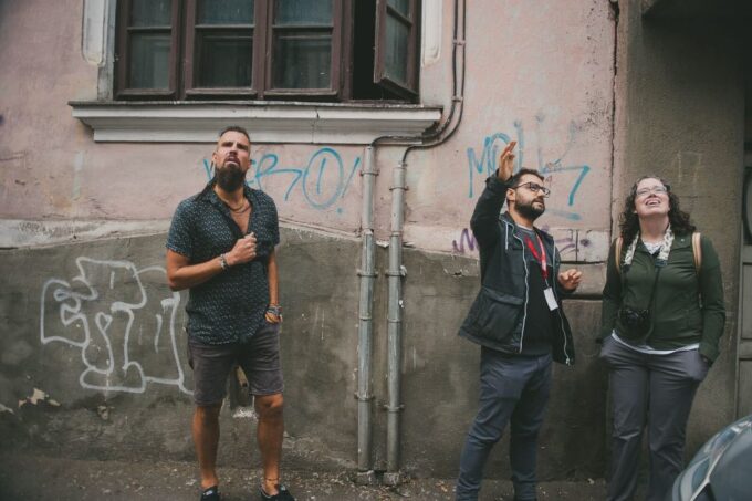 Bucharest: Hidden Gems 3-Hour Walking Tour - Strolling Through Mantuleasa Street