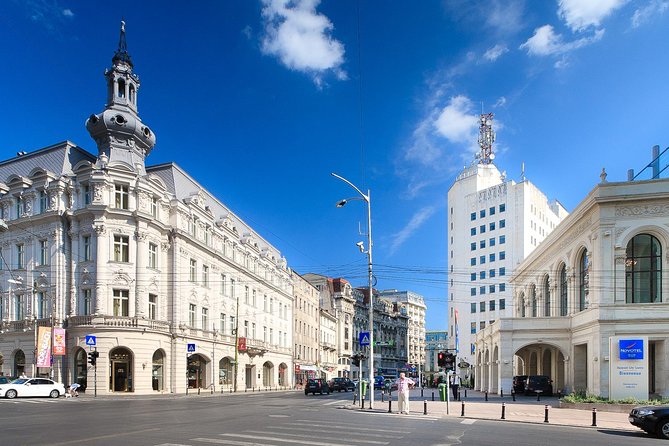 Bucharest Highlights Bike Tour - Learning About History